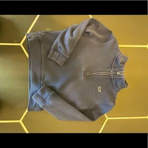 Vineyard vines half zip.